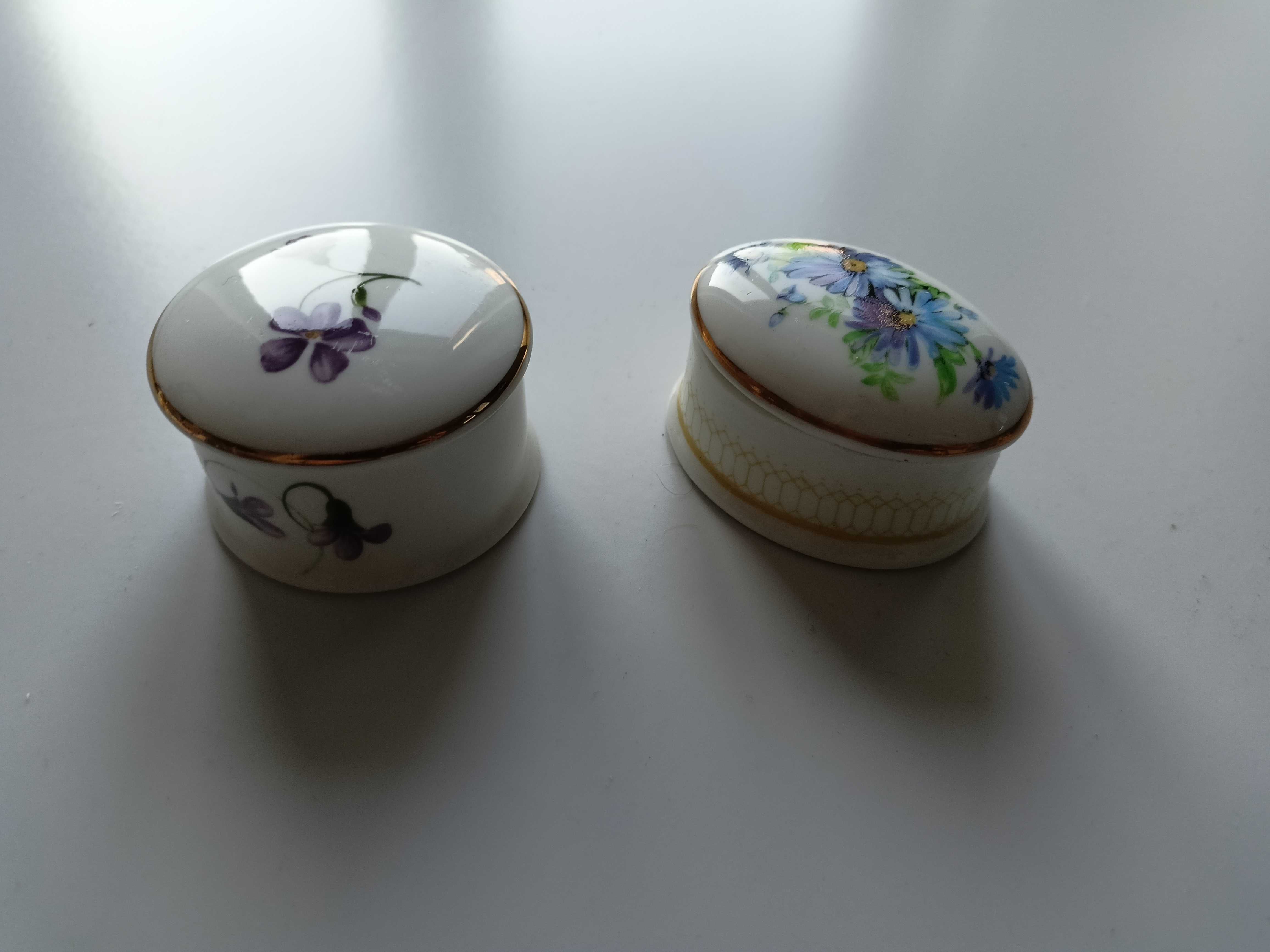 Zestaw ślicznych puzderek szkatułki porcelana vintage kwiaty