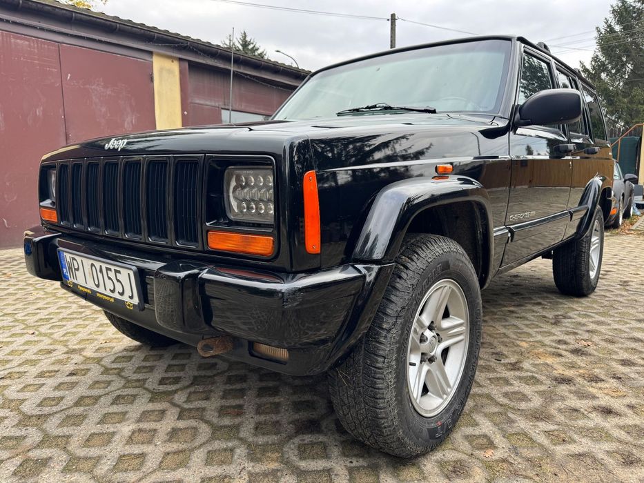 Jeep Cherokee Jeep Cherokee XJ 4.0 z lpg (Bez rdzy) Oryginalny stan