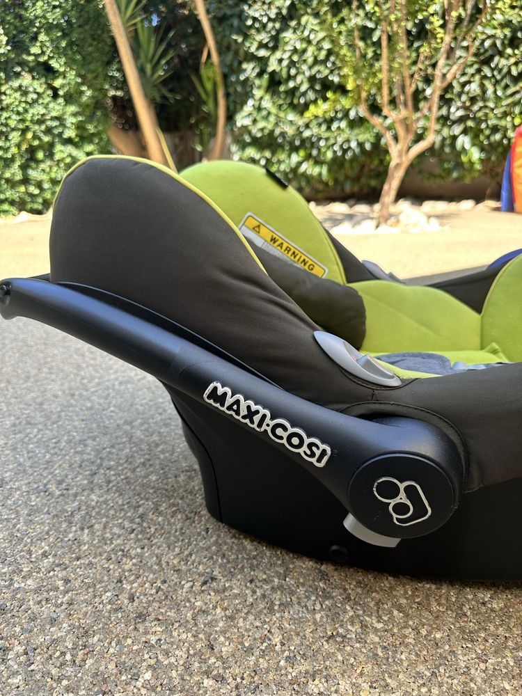 Maxicosi para bebe com redutor recem nascido