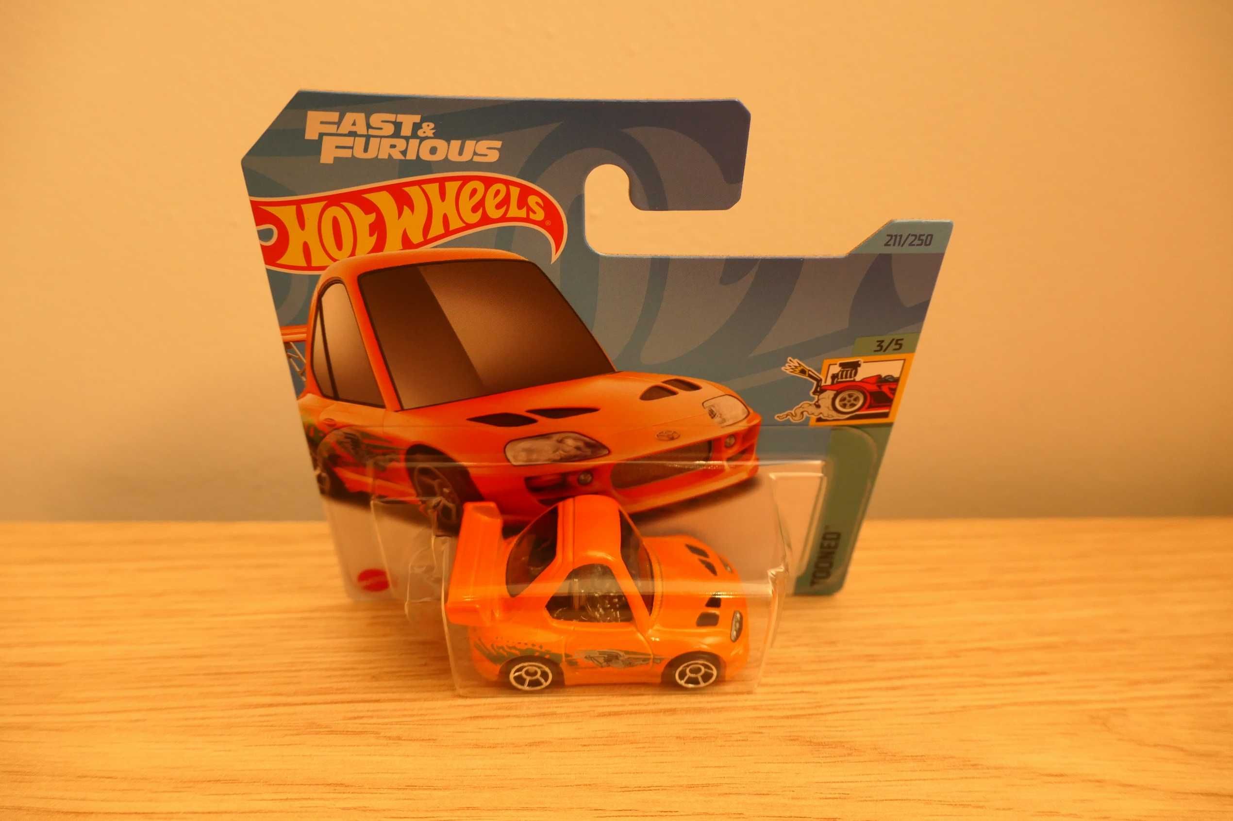 "94 Toyota Supra Tooned - Hot Wheels