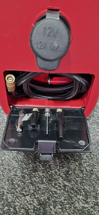 Urządzenie rozruchowe motomaster boster pack