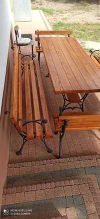 Stół drewniany plus ławki