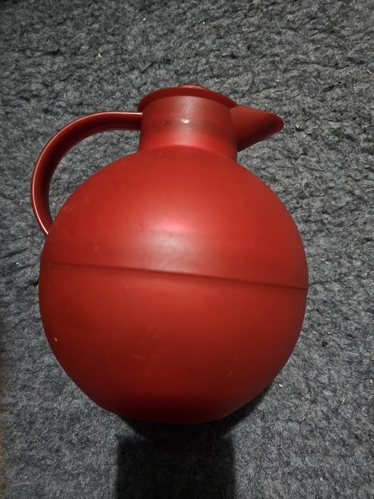 Termos Alfi czerwona kula Alfi Ole Palsby Space Age czerwony termos