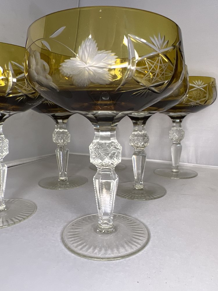 Kieliszki kryształowe do szampana szampanki żółte B190115