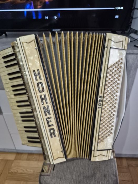 Hohner 1055 musette 120
