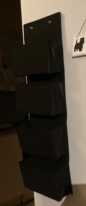 Wiszący organizer z kieszeniami przegródkami do przechowywania