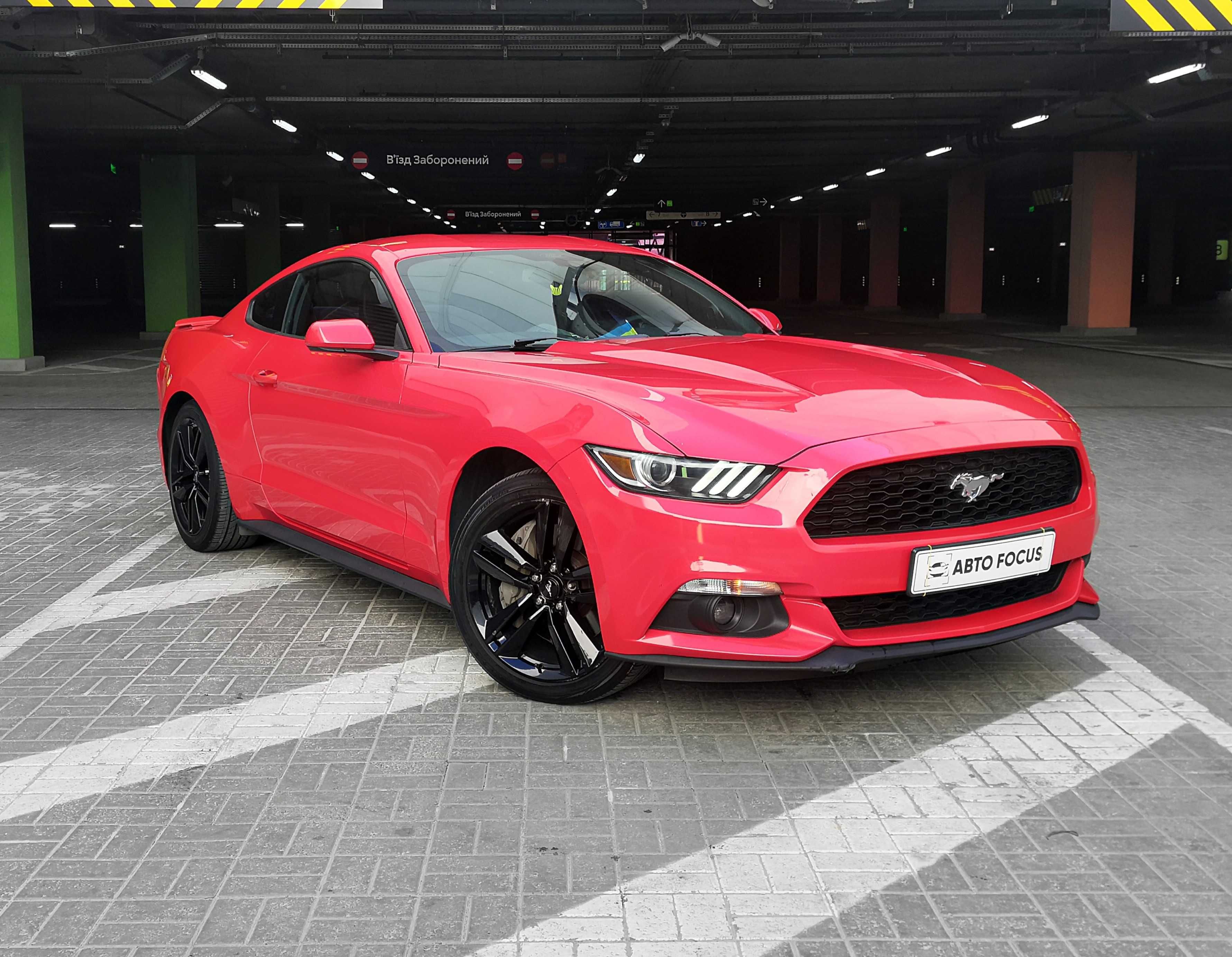 Продається Ford Mustang 2015 року