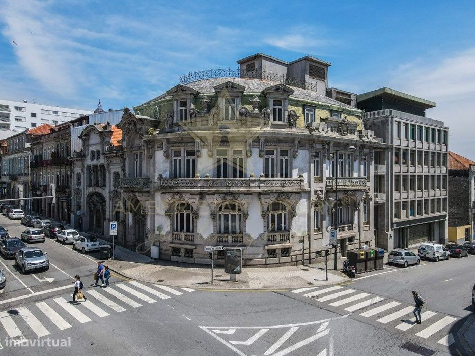 Loja de 69,60 m2 em localização privilegiada no Pálacio Bijou