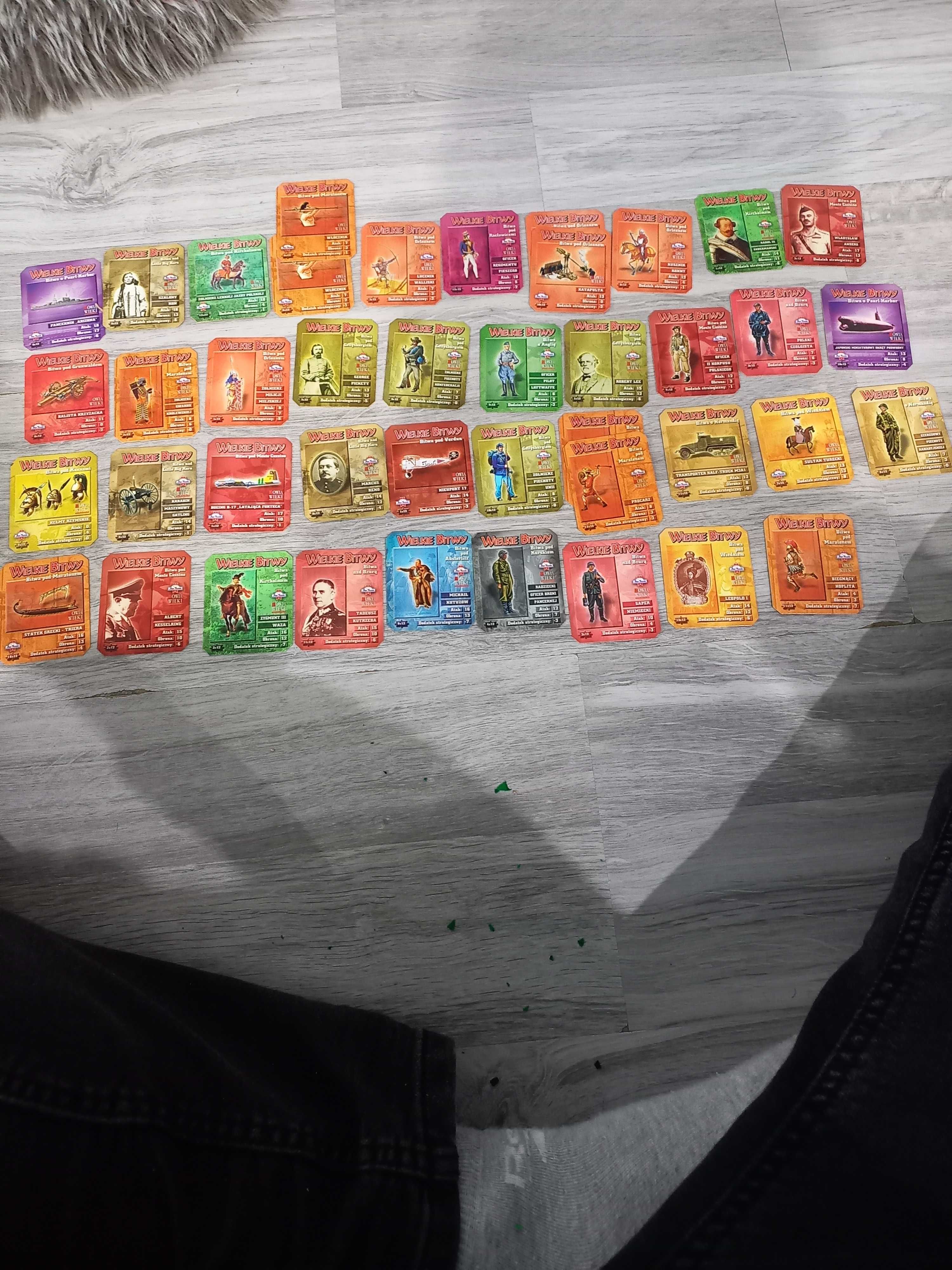 Karty z chipsów kolekcjonerskie