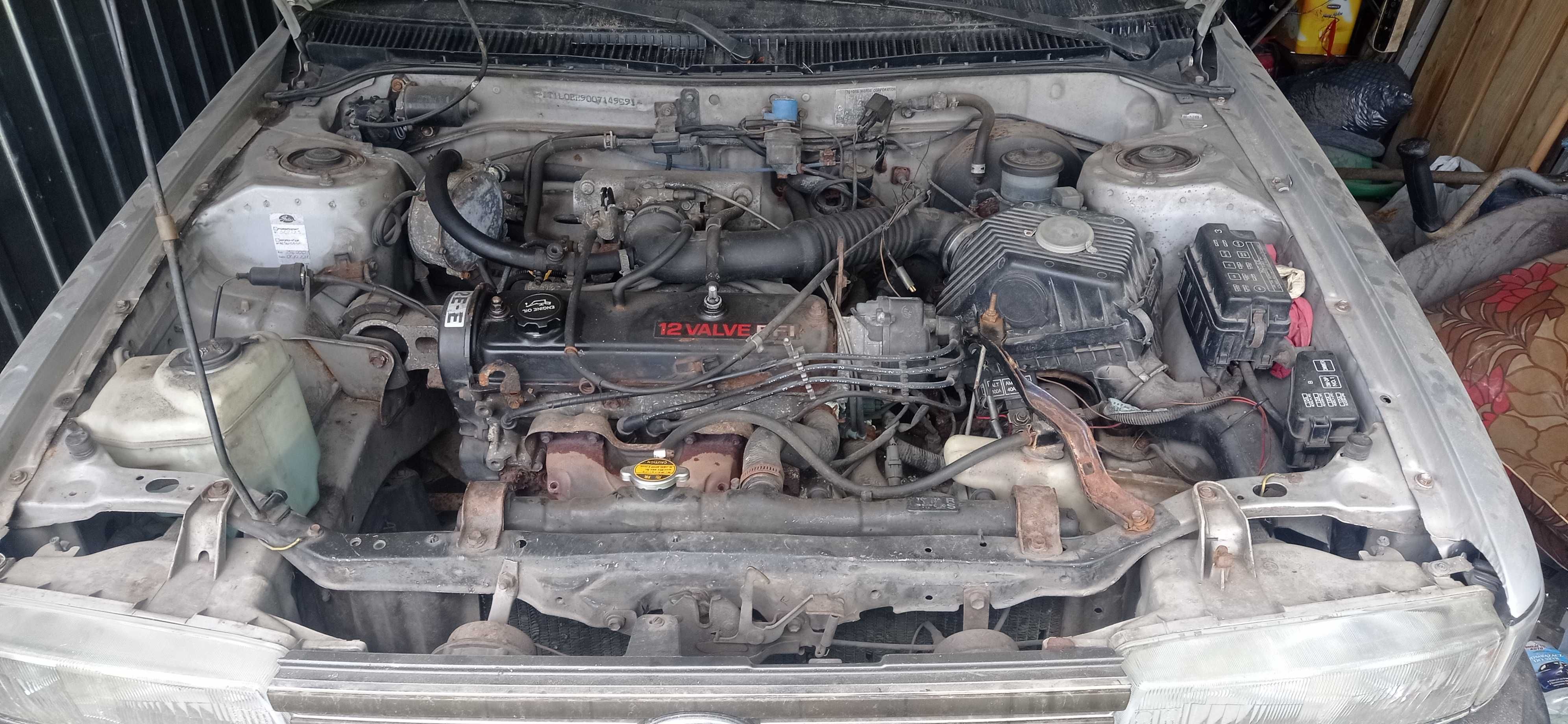 TOYOTA corolla e9 1,3 75km silnik 2ee