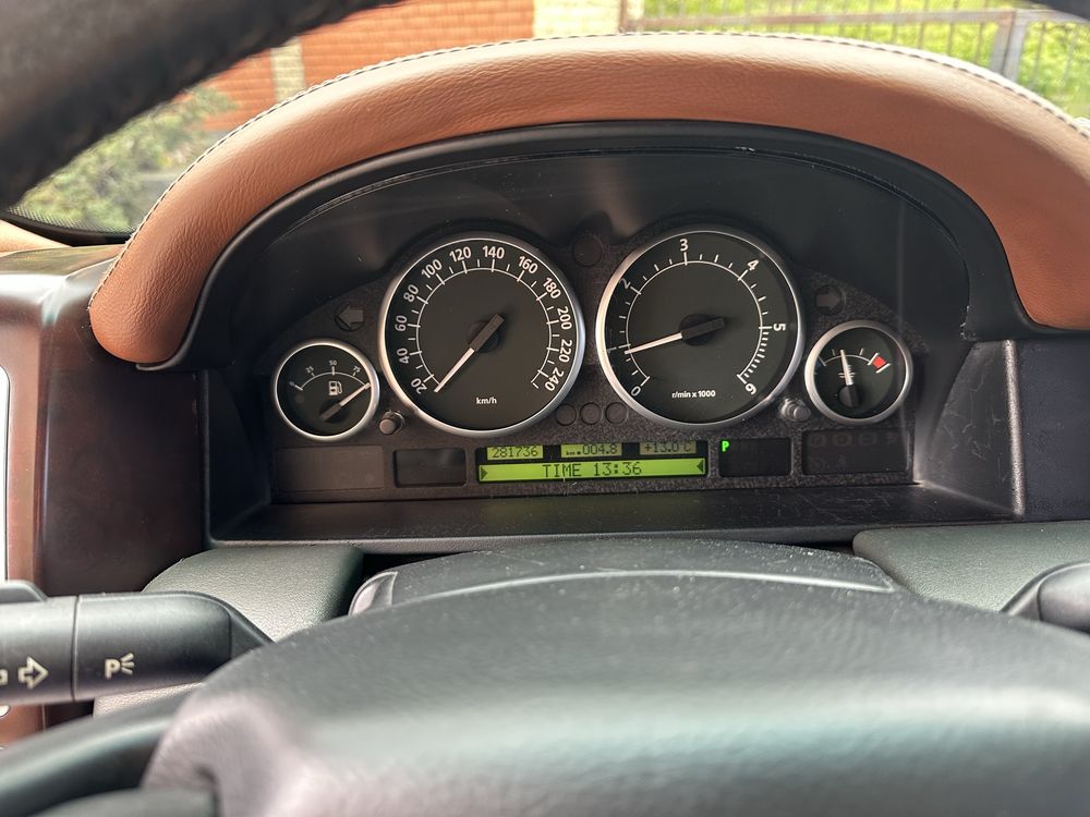 Продам Land Rover Range Rover 2005
