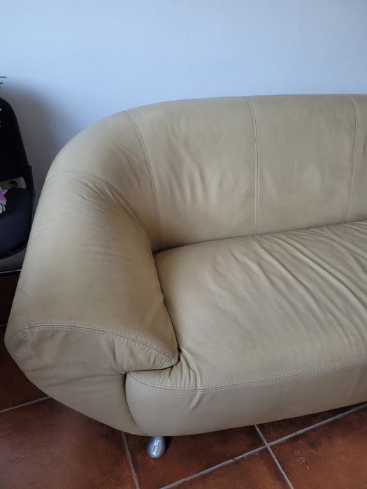 Sofá de napa usado