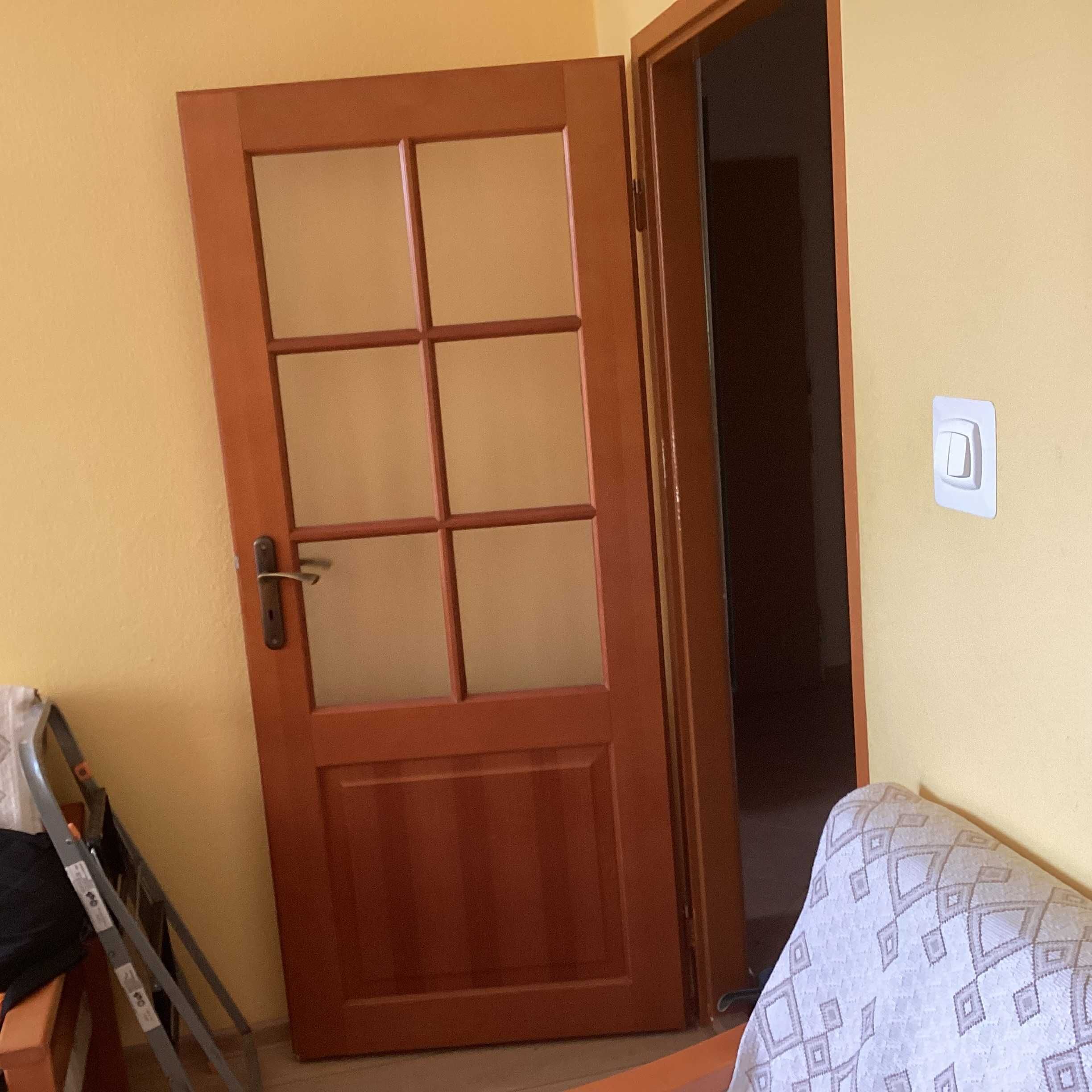Drzwi drewniane lite  wewnętrzne  3 sztuki