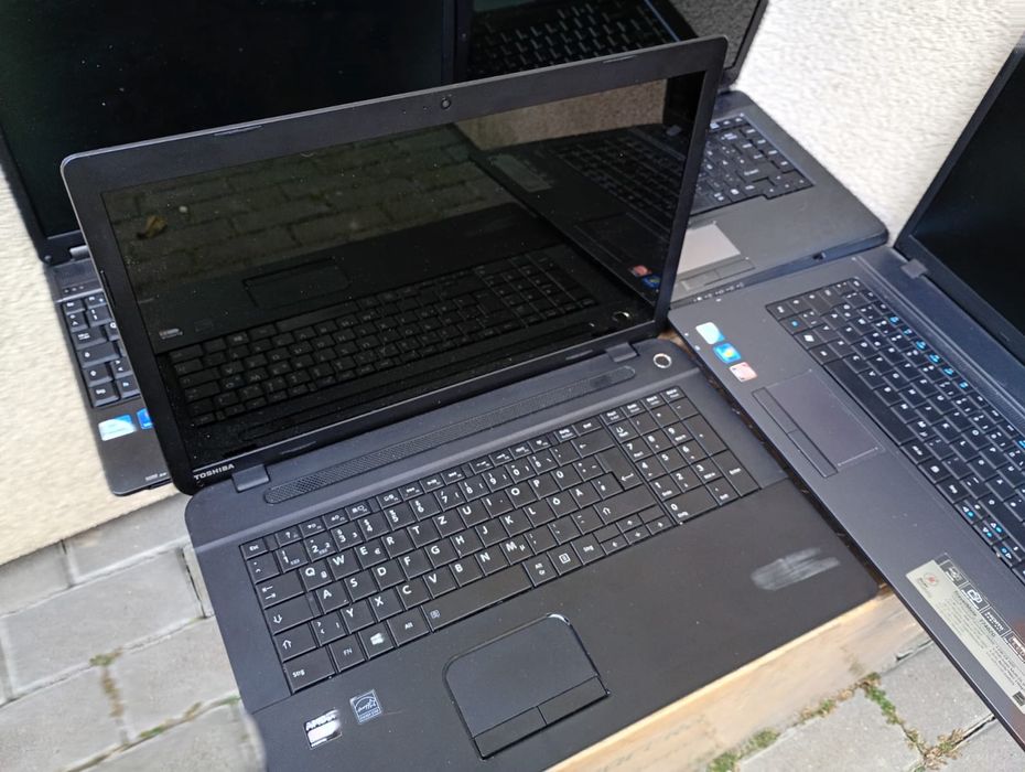 Ноутбуки з Німеччини. Робочі.