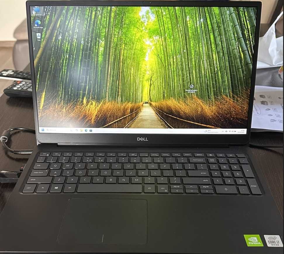 Laptop DELL VOSTRO 5590 - Znakomity stan - wersja rozbudowana