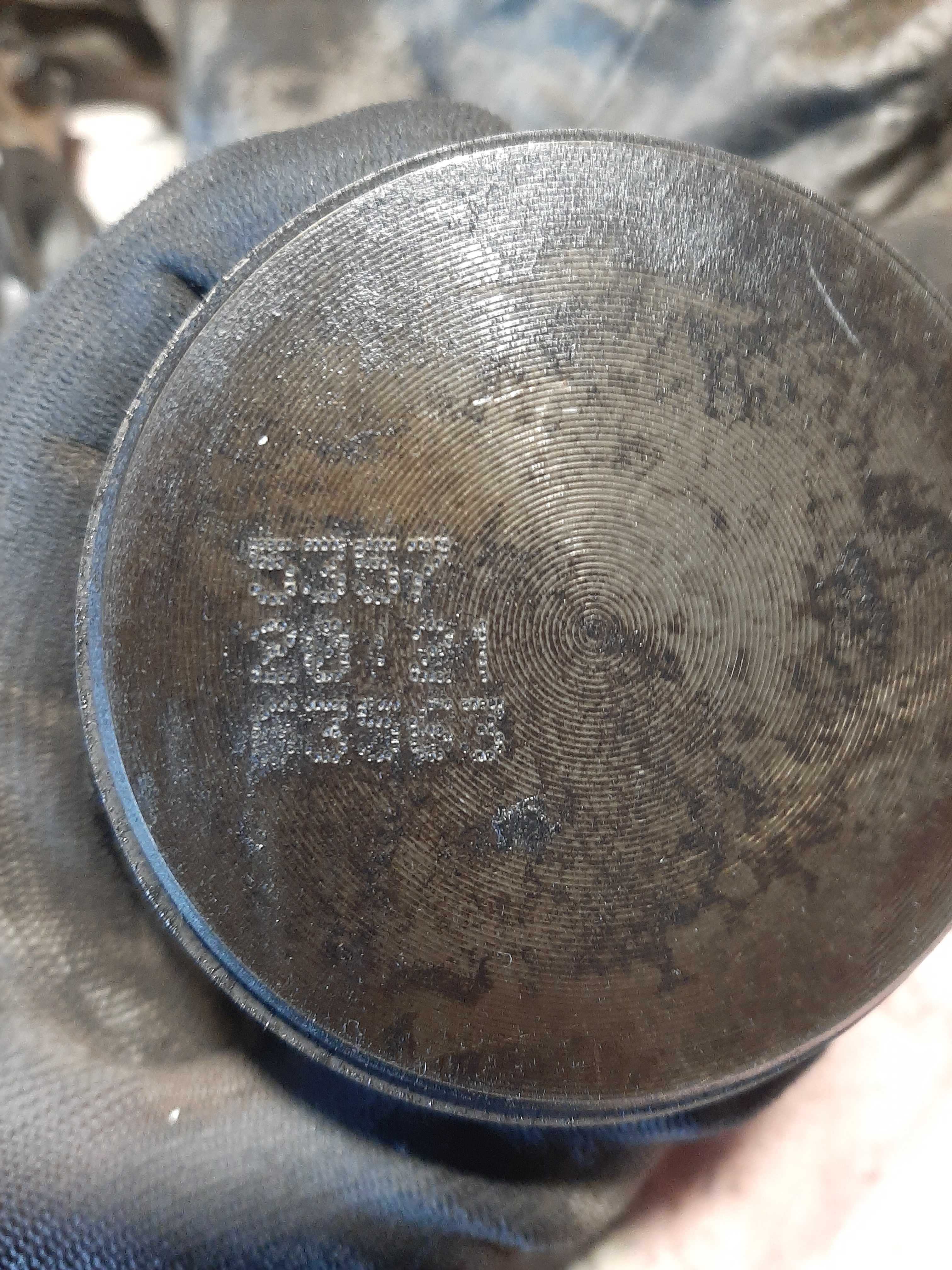 Tłok z korbowodem do silnika Briggs & Stratton Model 093J02-0062-H1