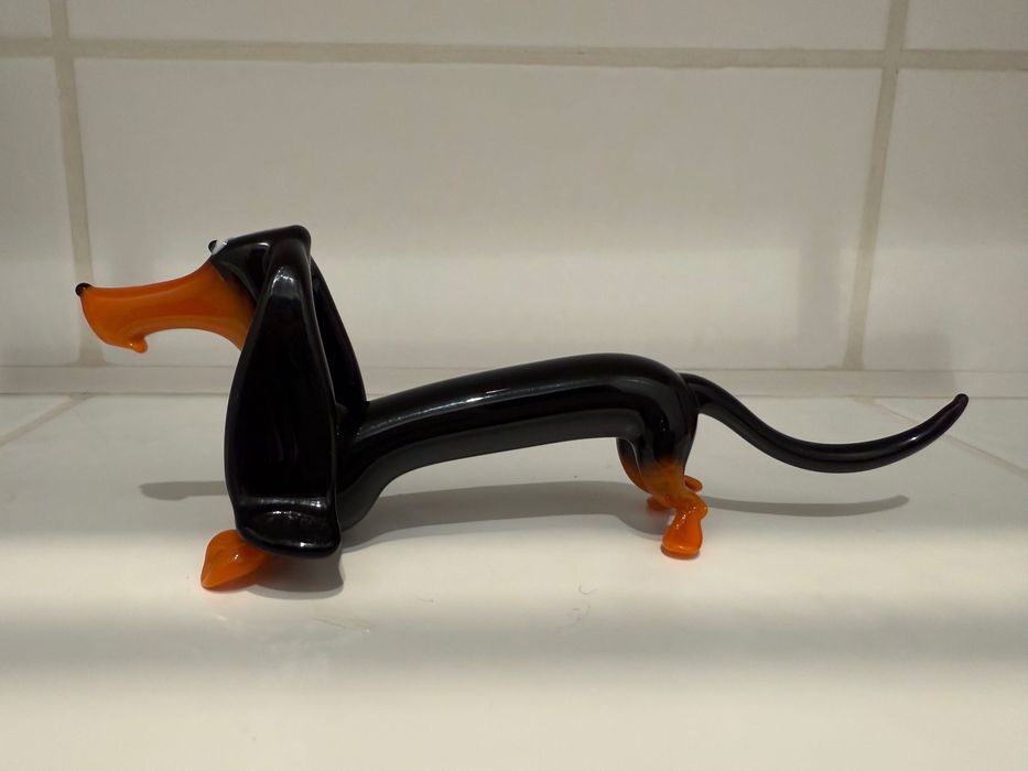 Jamnik figurka ze szkła