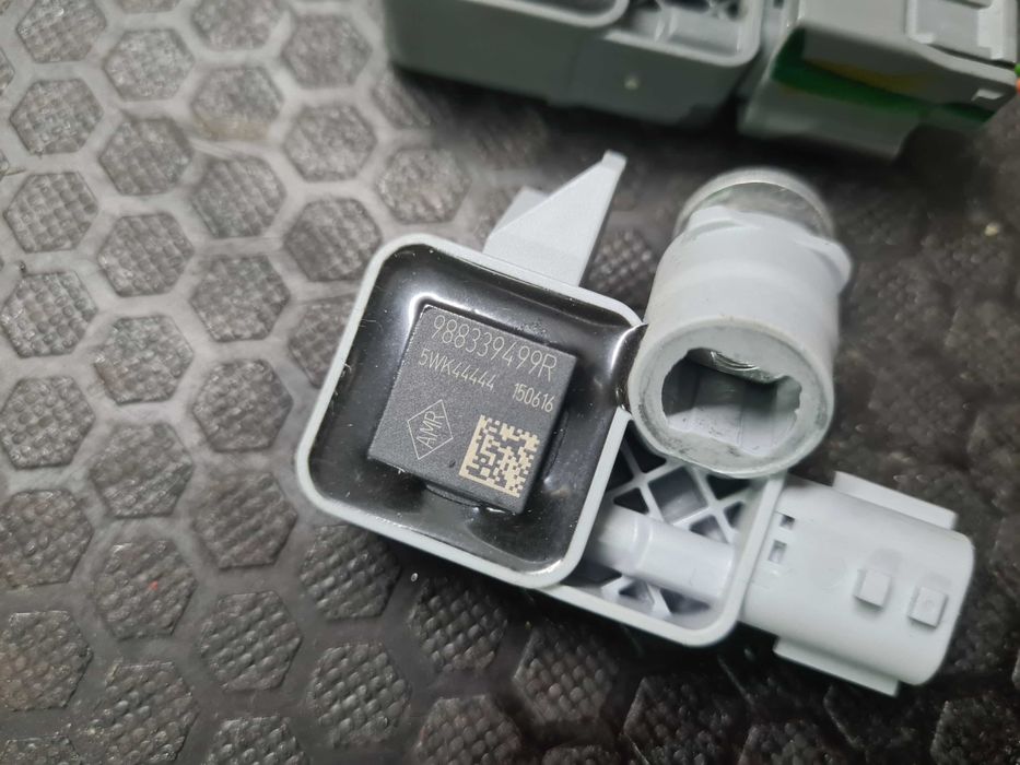 Renault Clio IV 1.6 RS czujnik uderzeniowy lewy prawy bok