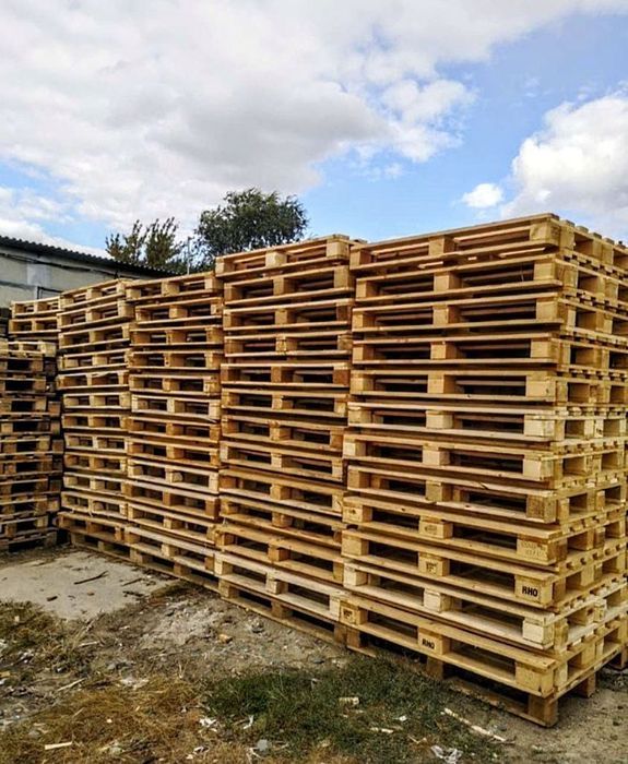 Євро піддони, в гарному стані