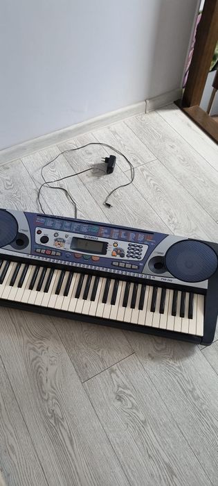 Keyboard pianino Yamaha PSR 260
