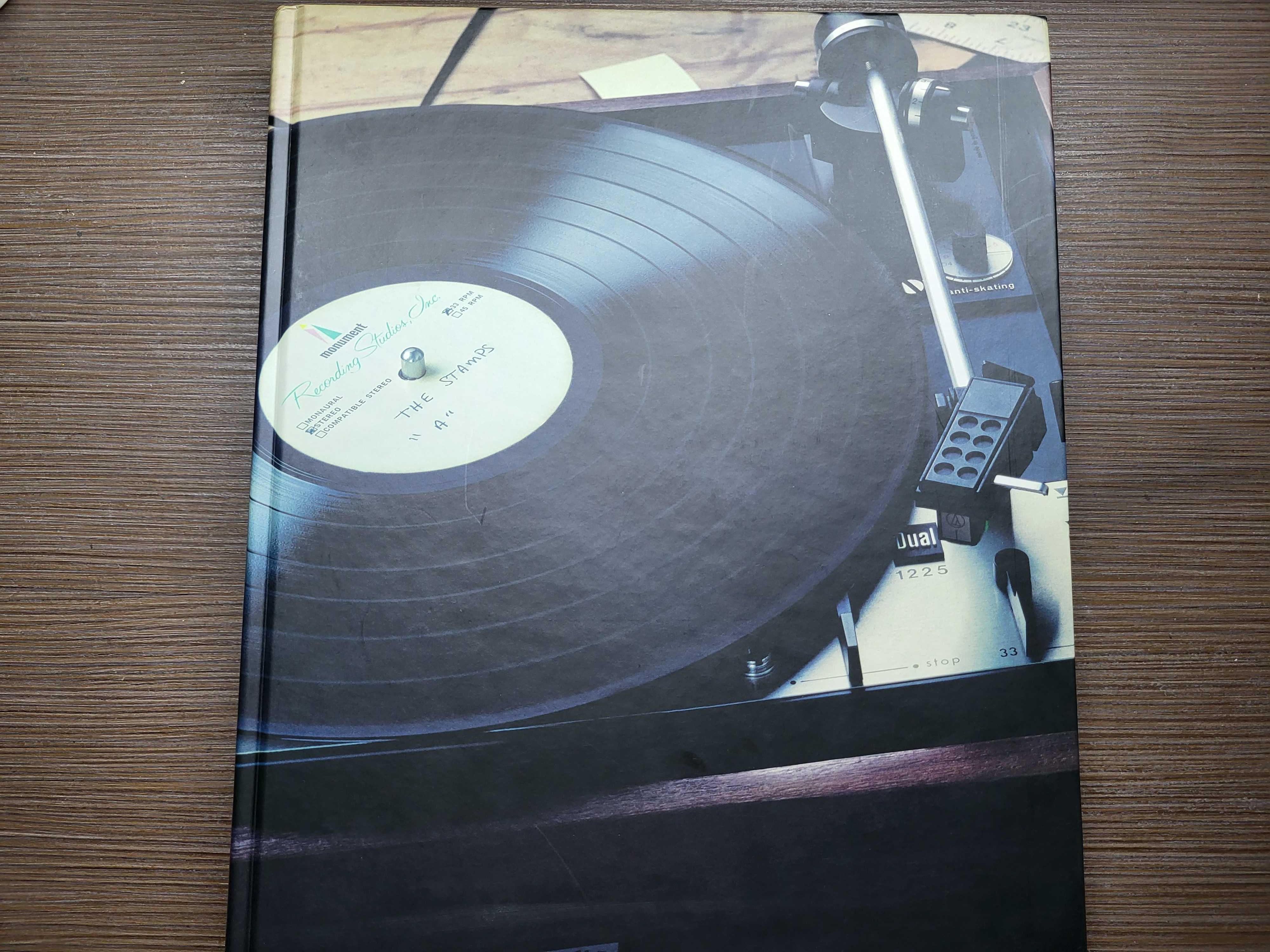 Книга робіт фотографа Енні Лейбовіц. Annie Leibovitz "American music"