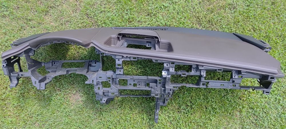 Konsola deska mazda cx30