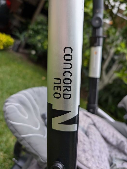 Carrinho Concord neo, Slider e Ovo Concord com respetiva Base isofix