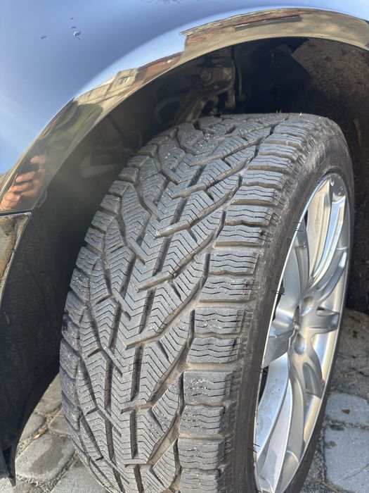 Ауді А4В8 2012 S-line