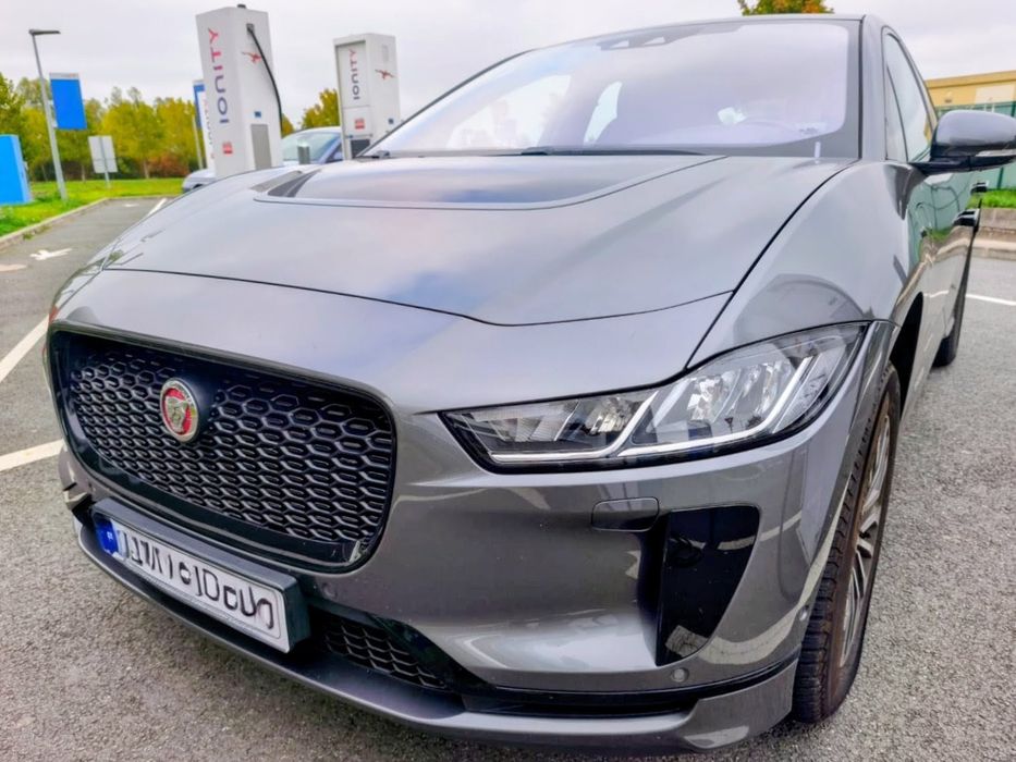 Jaguar Ipace EV400 AWD S black edition 400cvs