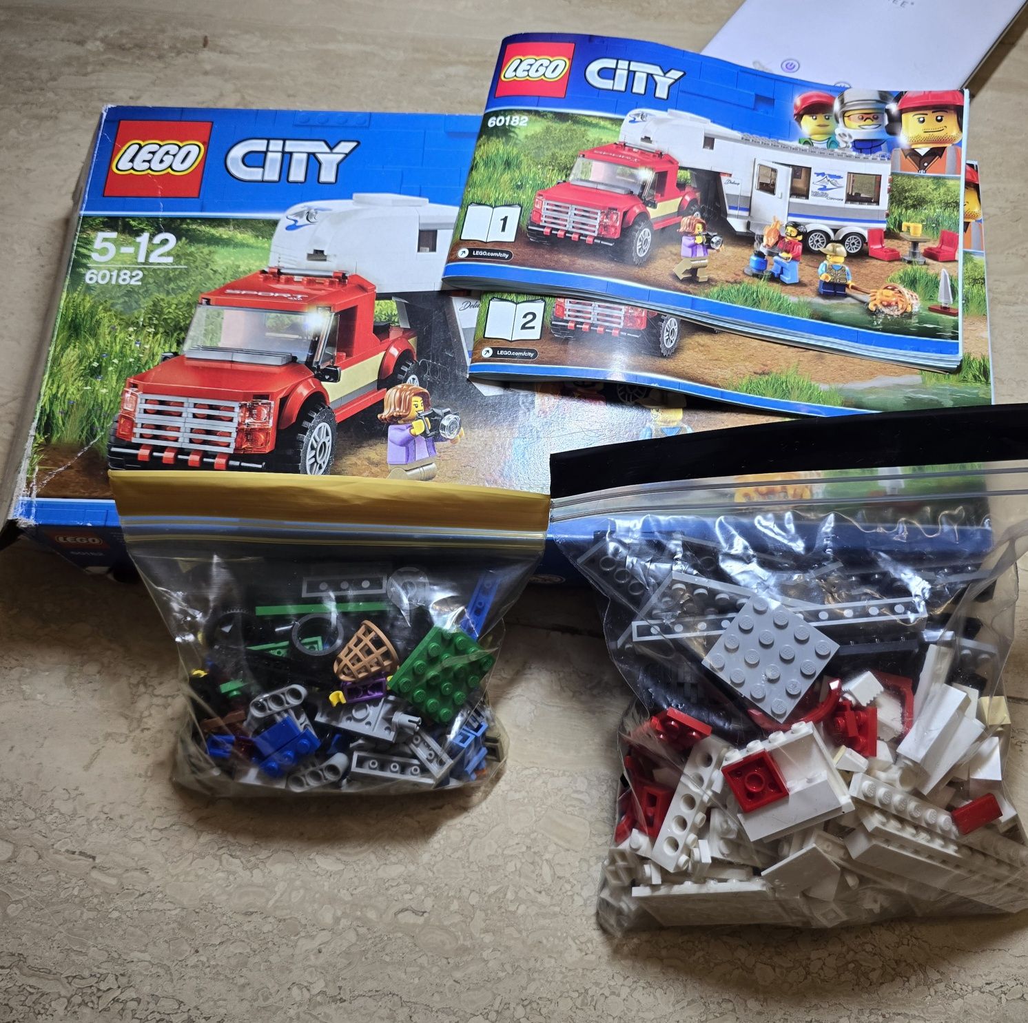 Lego city 60182 pick up z przyczepą kampingową