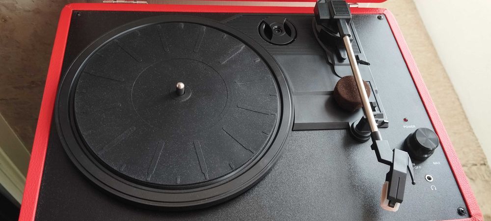 Gira discos portátil Crosley Cruiser