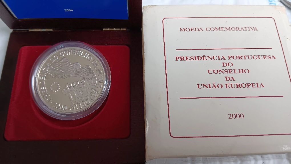 Moeda de 1000 escudos prata prof.