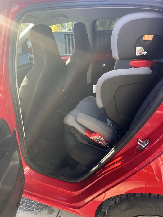 Volkswagen Up! Czerwony 1.0 stan bdb