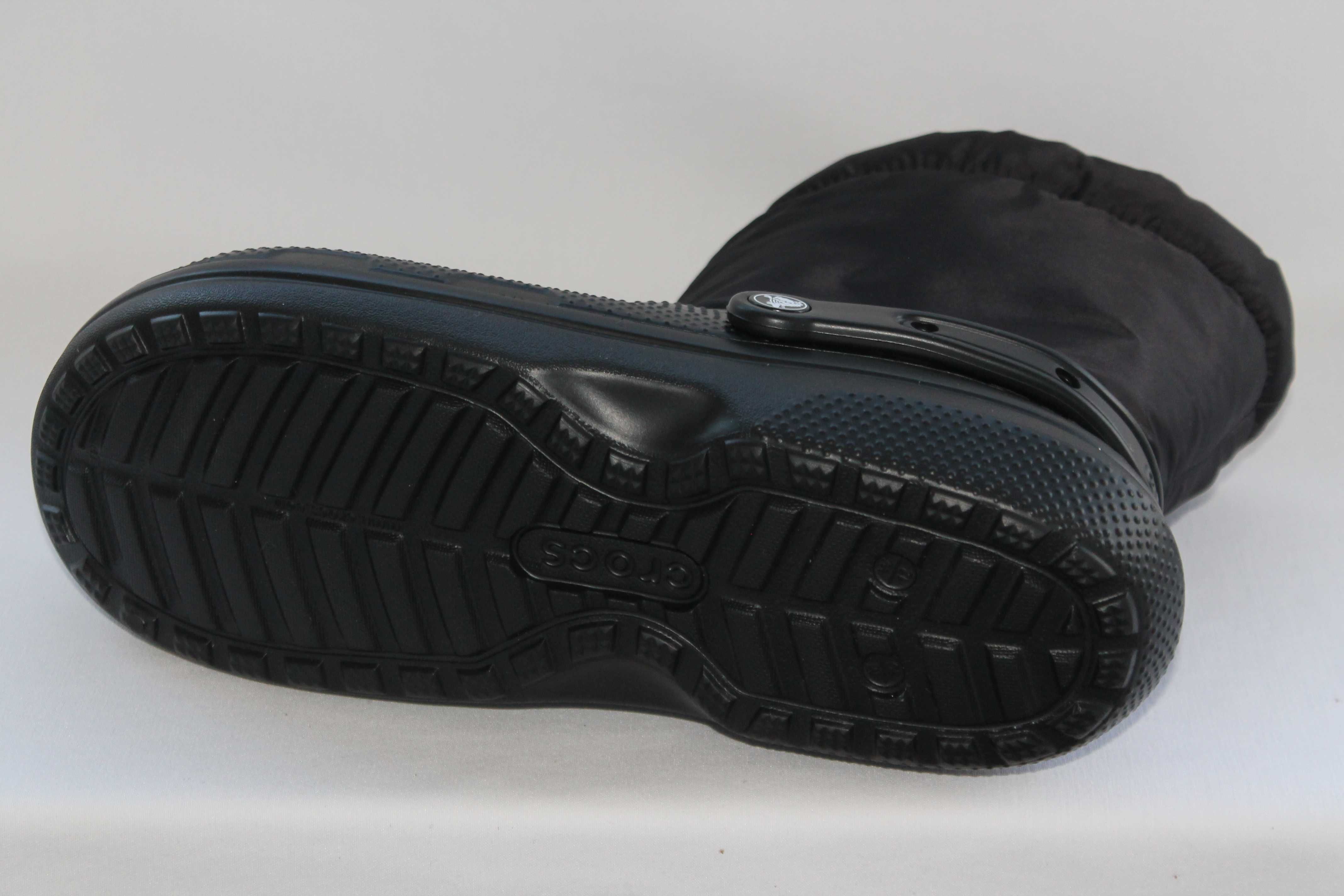 Crocs Men's and Women's Classic Lined Neo Puff Boot-US-11-EU-43-28 см