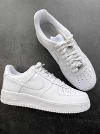 Nike Air Force 1 Low 07 White EU 41 Unisex Oryginalne nowe buty