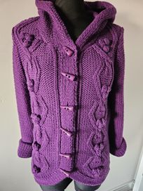 Fioletowy sweter na guziki z kapturem Orsay r M/L
