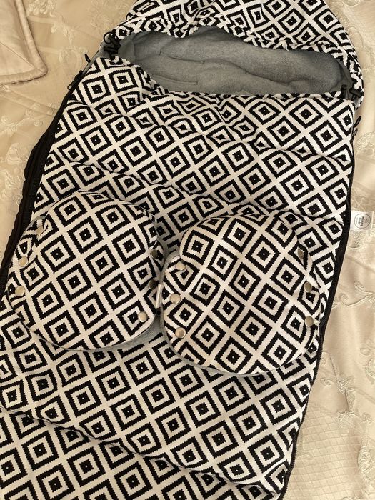 Теплий конверт в коляску