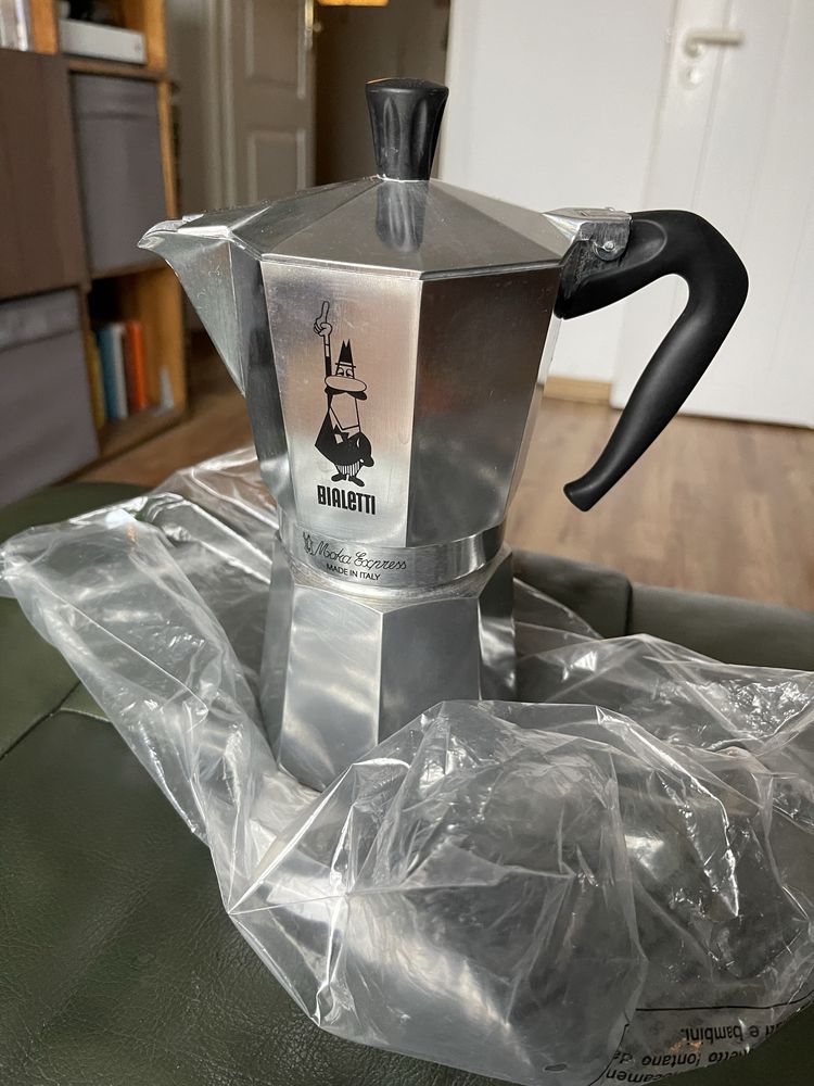 Nowa kawiarka Bialetti Mokka Express 12tz