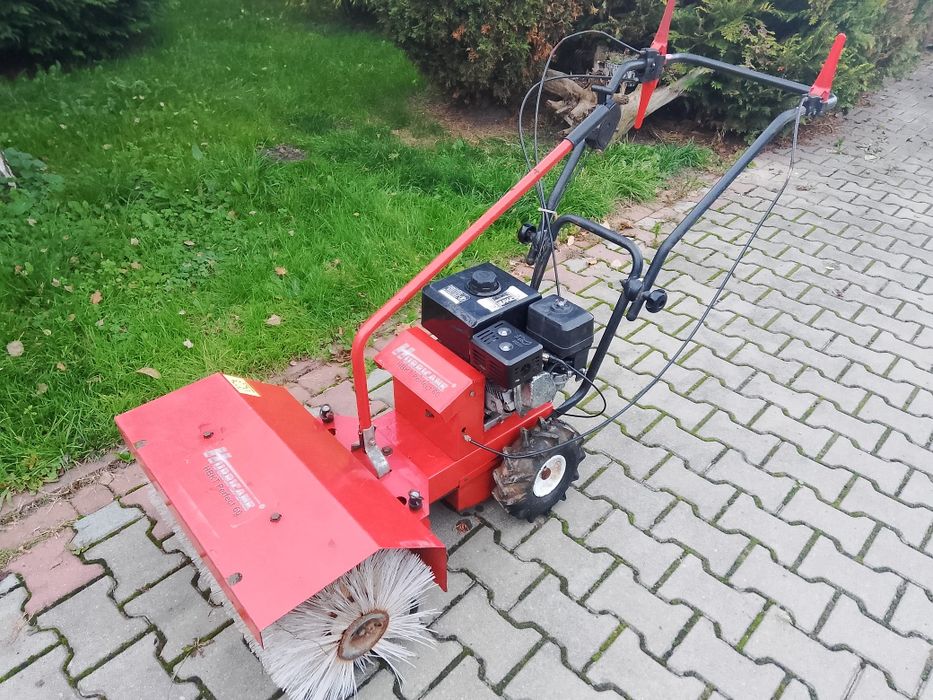 Zamiatarka walcowa spalinowa Texas