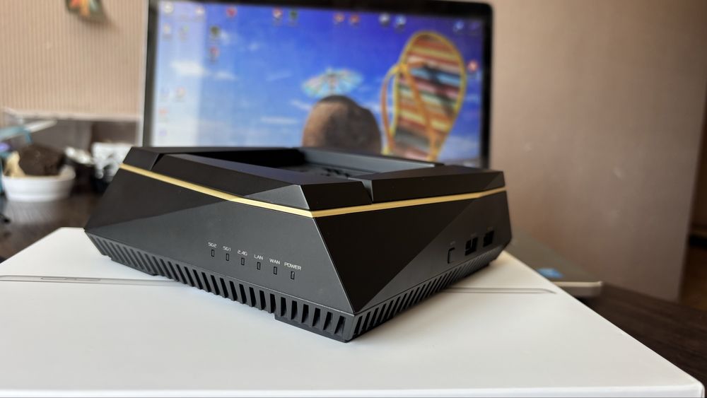 Тридіапазонний ігровий маршрутизатор роутер ASUS RT-AX92U