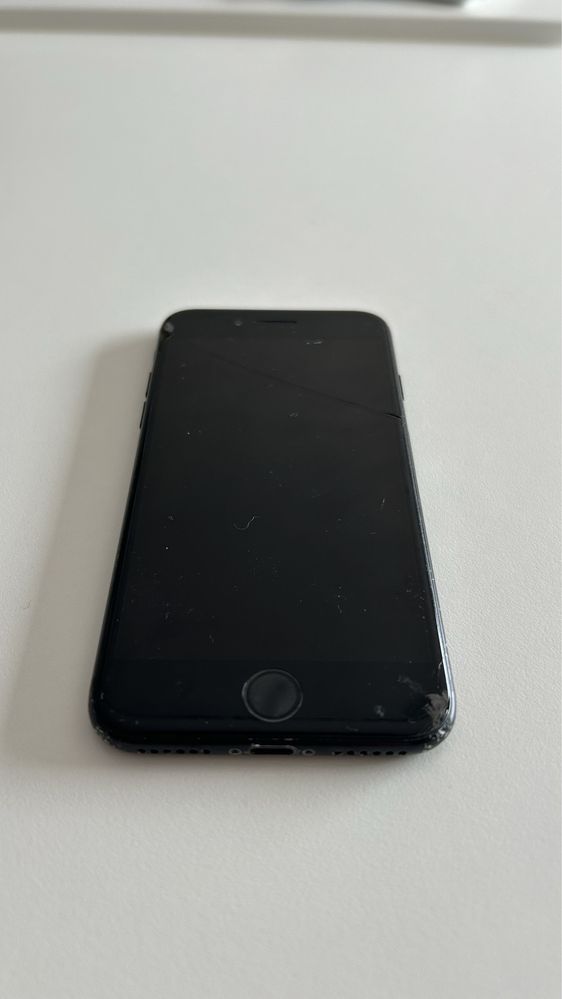 Iphone 7, 32gb, operadora nos