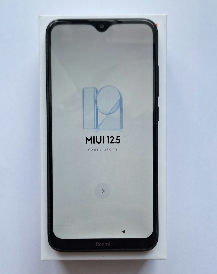 Smartfon Xiaomi Redmi 8A. 32GB/ 2GB