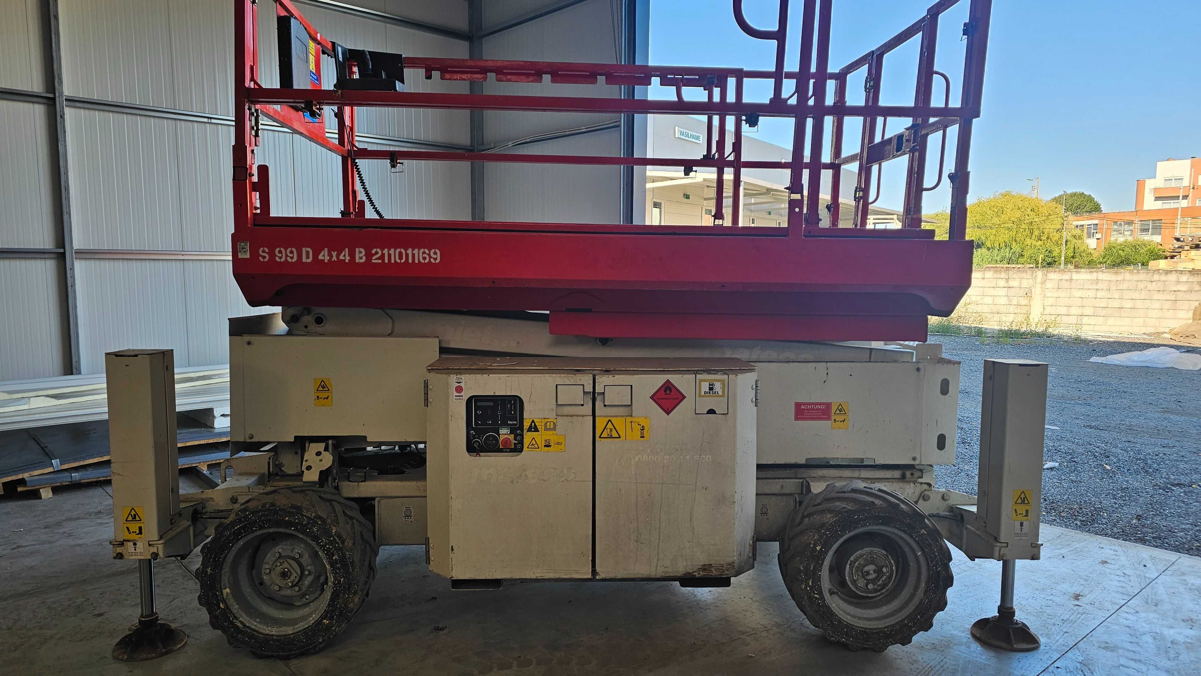Plataforma 4x4 genie 26_69 com poucas horas
