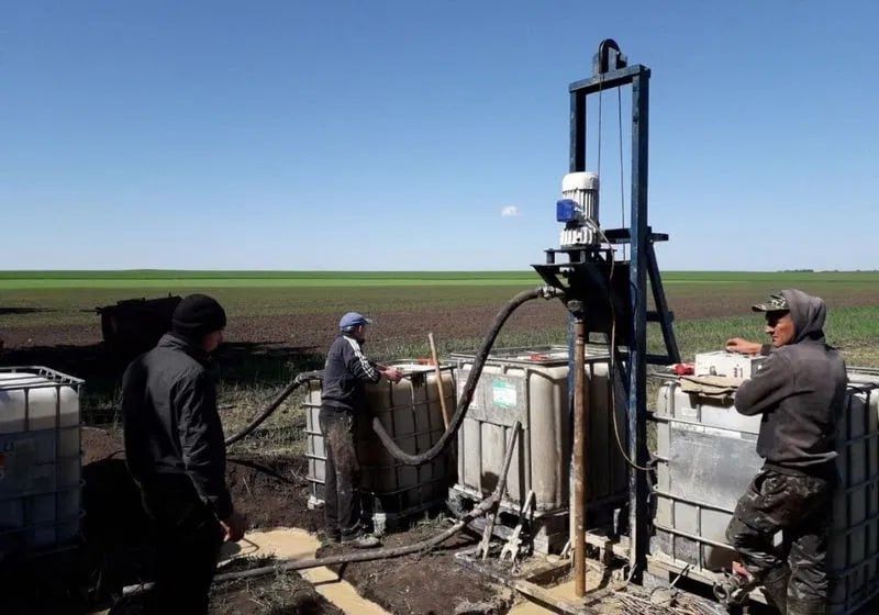 Буріння свердловин на воду пробити скважину буріння скважини колодязь