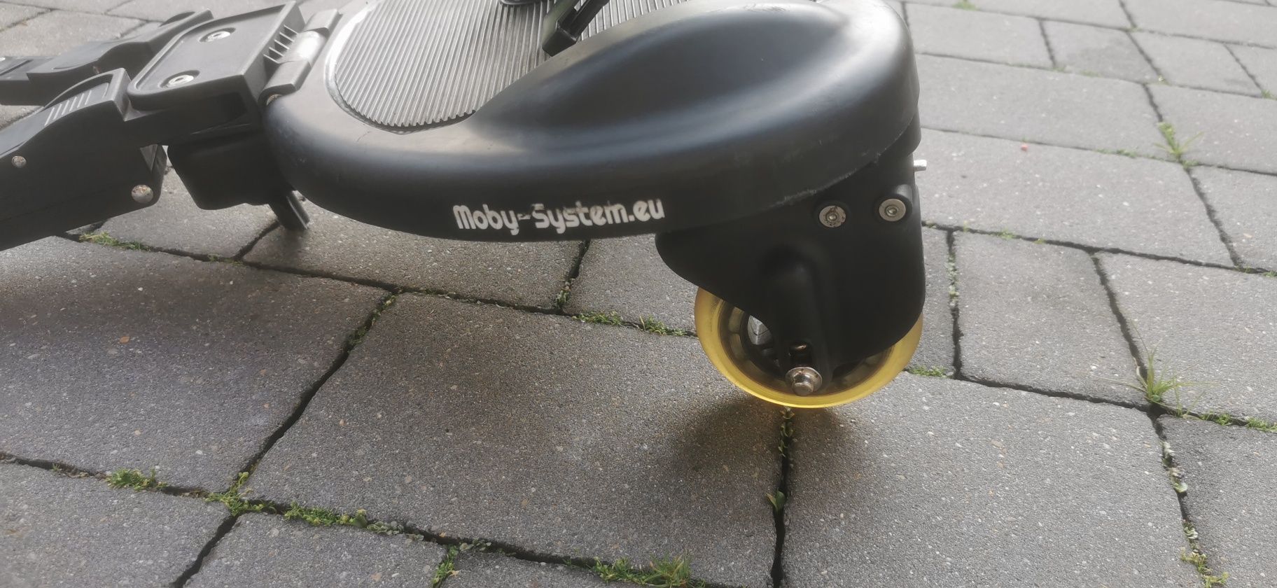 Dostawka do wózka mooby system
