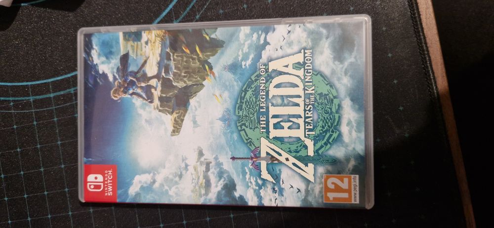 Switch OLED + Zelda totk + comando pro