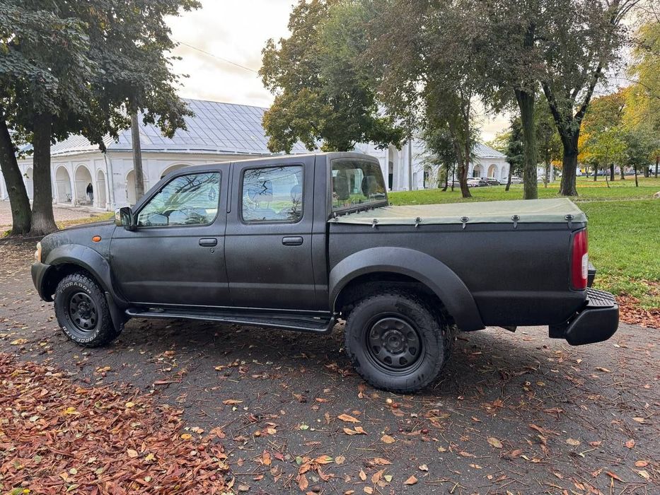 Продам пікап Nissan Navara NP300 D22