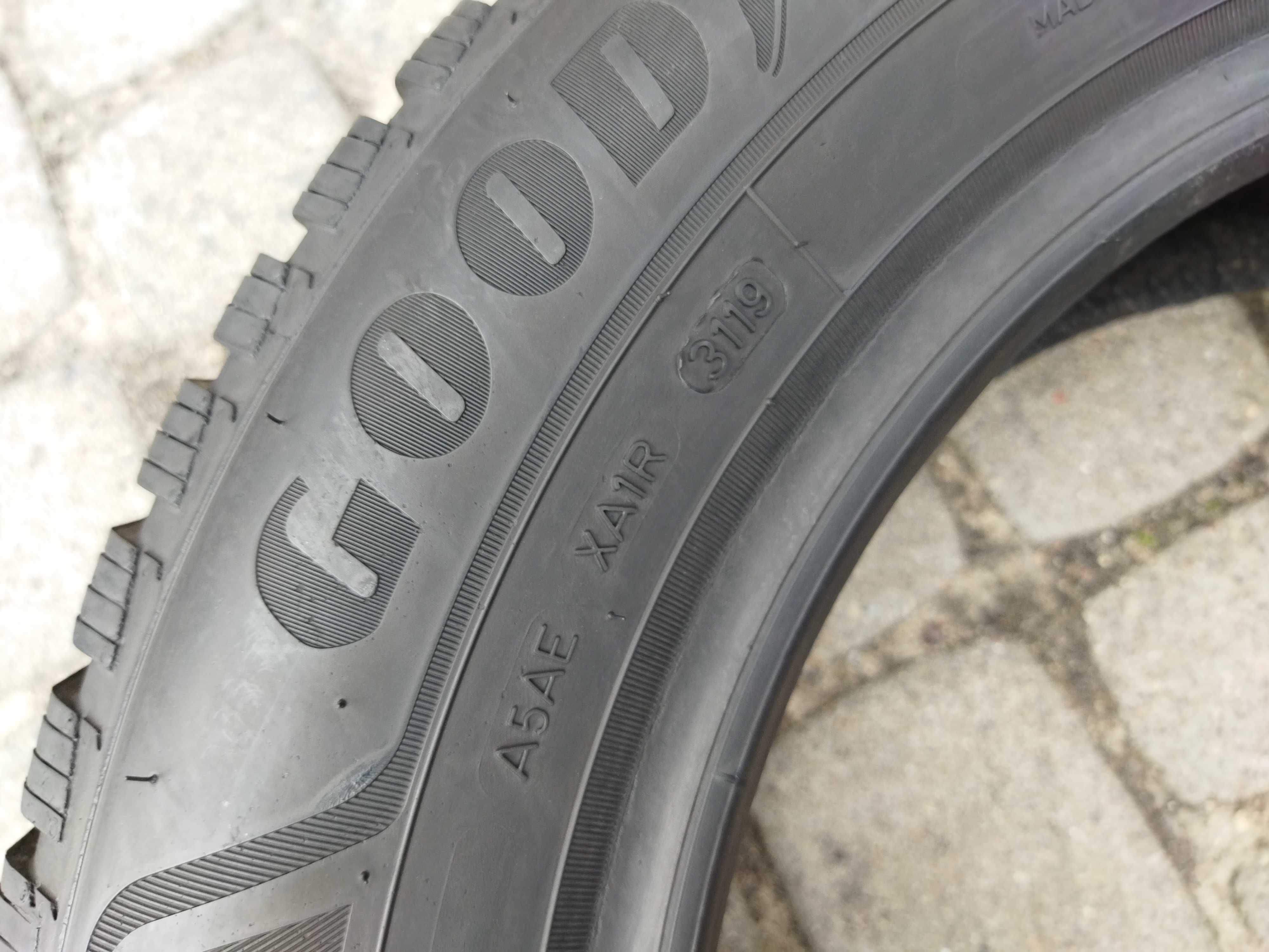 195.65.15 jedna opona Goodyear Ultragrip 9+ dot 2019