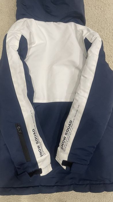 Продам куртку дитячу Reserved