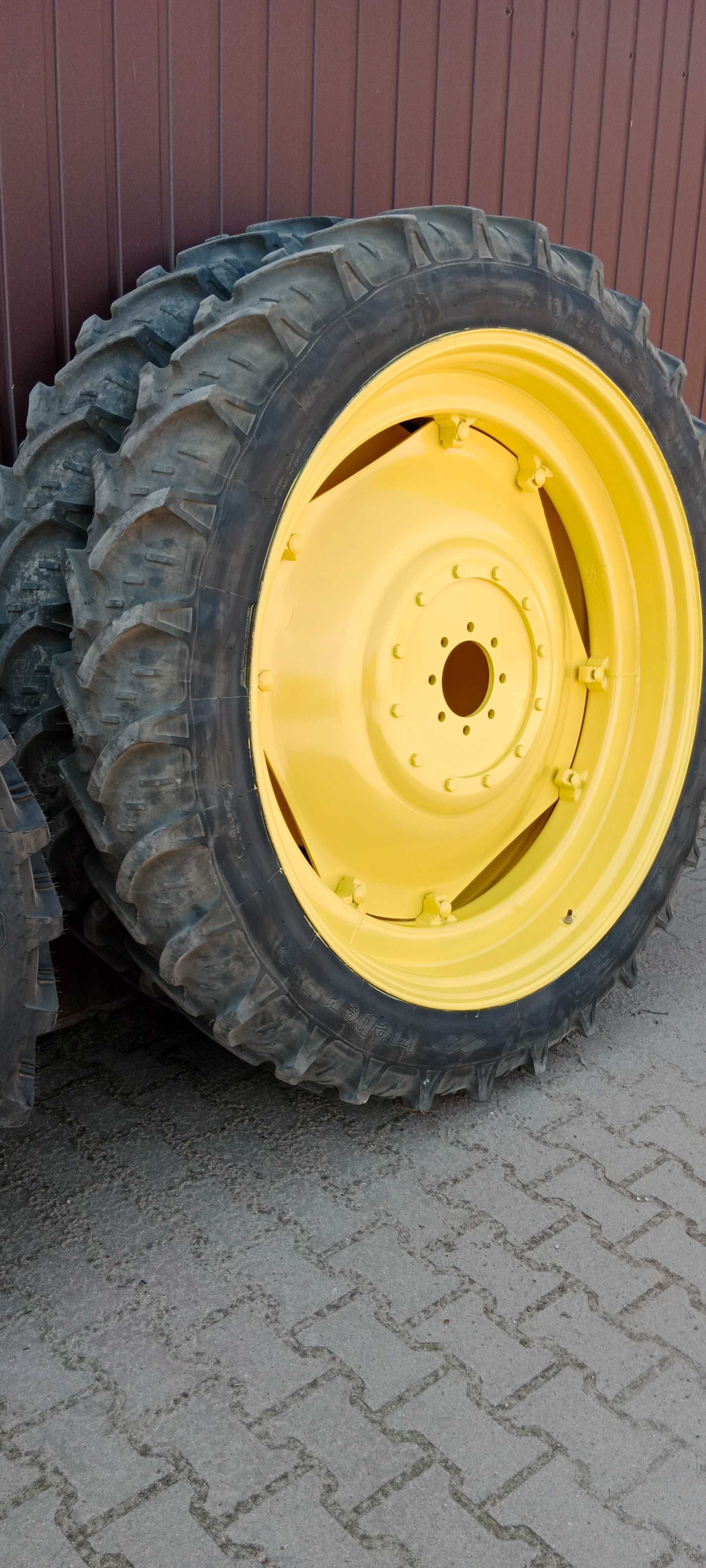 Koła wąskie do JOHN DEERE Seria 5000 i 6000